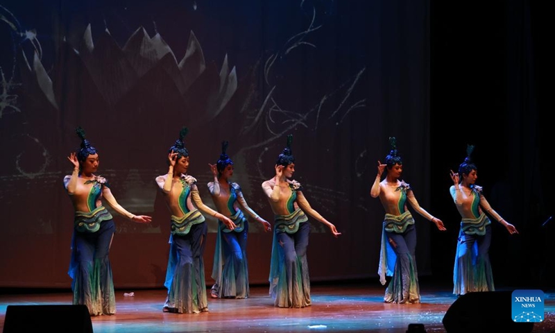 Chinese dancers perform during a Mid-Autumn Festival gala evening in Rabat, capital of Morocco, Sept. 10, 2024. A gala evening to celebrate the upcoming Mid-Autumn Festival was held here on Tuesday, drawing more than 400 spectators entranced by performances from Chinese artists. (Photo: Xinhua)