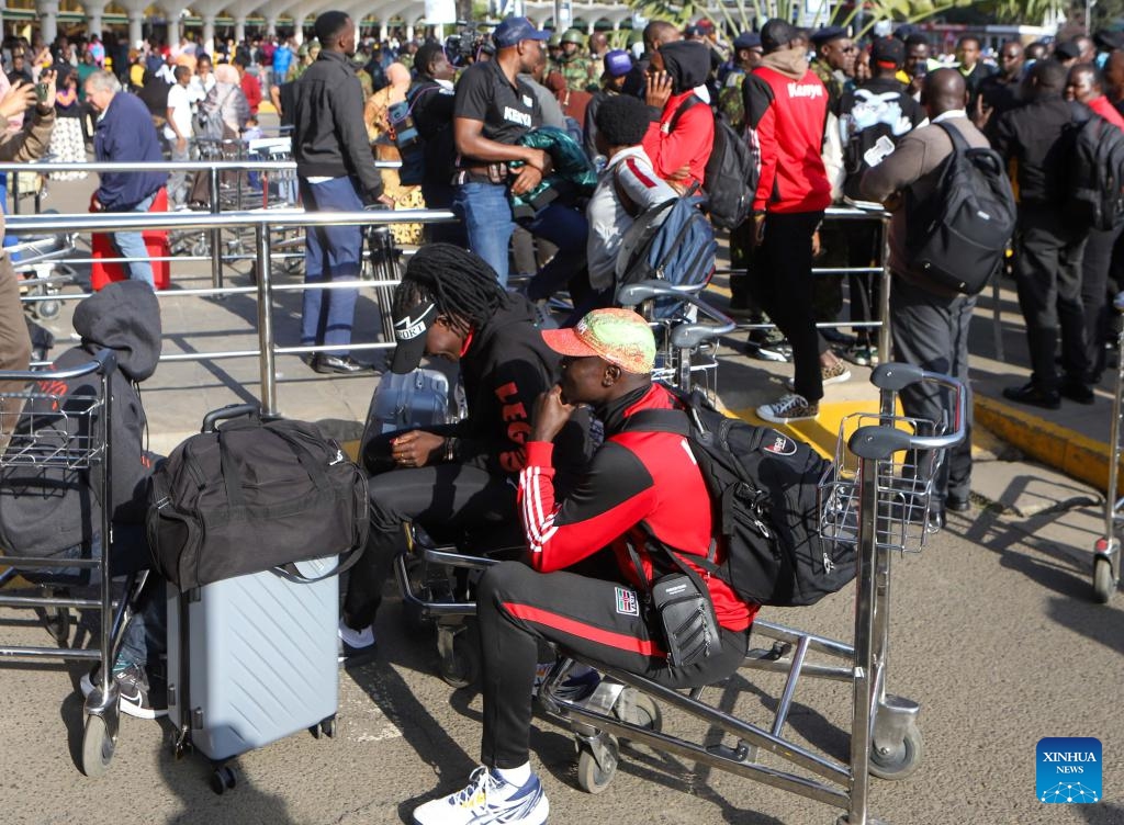 Passengers are stranded following a strike by aviation workers at Jomo Kenyatta International Airport in Nairobi, Kenya, on Sept. 11, 2024. Kenyan aviation workers have paralyzed flight operations at the country's Jomo Kenyatta International Airport (JKIA) in Nairobi, the capital of Kenya, over the planned leasing of the airport to an Indian company. The strike by the Kenya Airports Authority workers started on Tuesday night and has delayed several flights. (Photo: Xinhua)