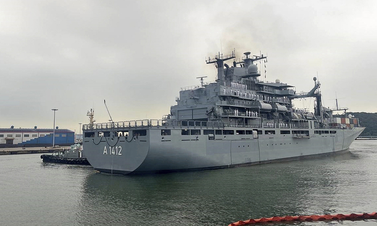 The<strong></strong> German supply ship <em>Frankfurt am Main</em>, which is on a mission in the Asia-Pacific together with the frigate <em>Baden-Württemberg</em>, arrives in the port of Incheon, South Korea on September 6, 2024. Photo: VCG