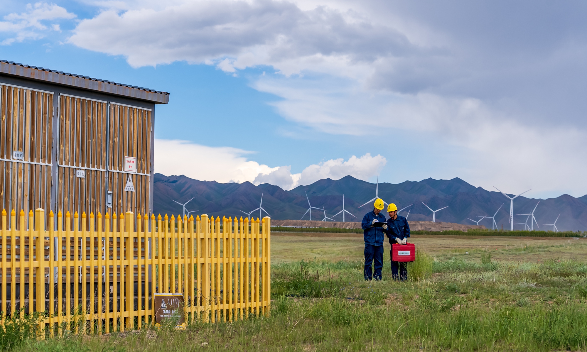 Photo: State Grid Bortala Power Supply Company