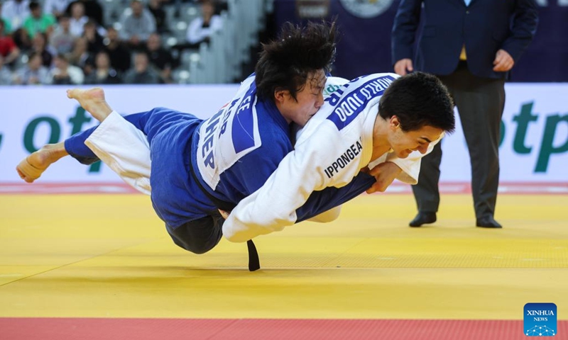 Akaki Japardize (R) of Georgia competes against Lee Sungho of South Korea during men's -90kg bronze medal match at the IJF Judo Grand Prix Zagreb 2024 in Zagreb, Croatia, Sept. 15, 2024. (Photo: Xinhua)