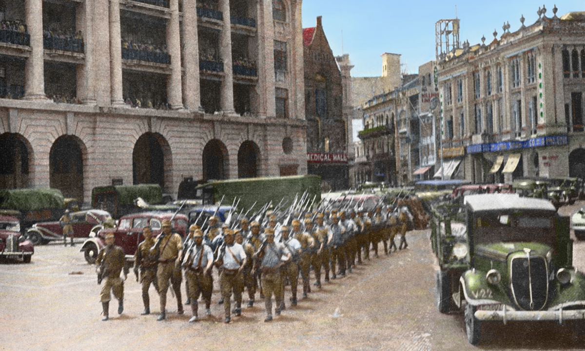 The Japanese troops march in Singapore on February 15, 1942 after occupying the city. Photo: VCG