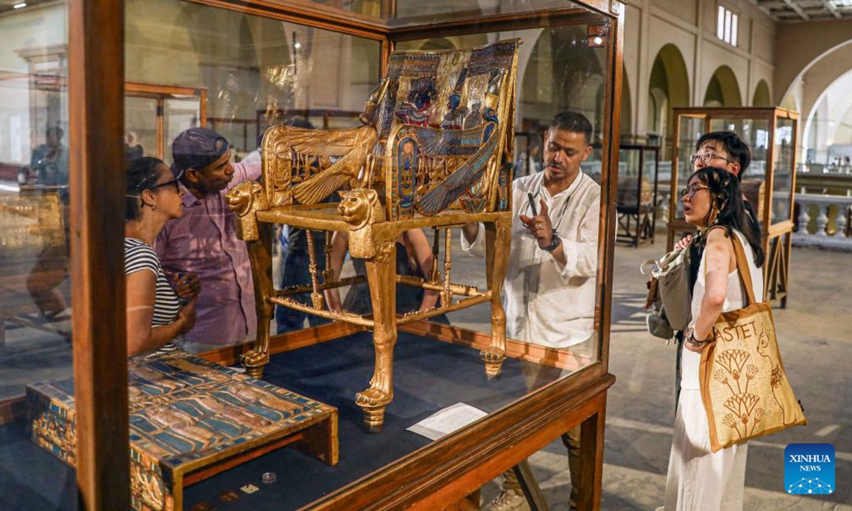 Tourists visit the Egyptian Museum on the occasion of World Tourism Day in Cairo, Egypt, Sept. 27, 2024.   (Photo: Xinhua)