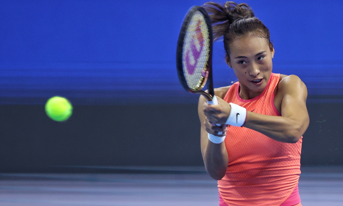 China's tennis star Zheng Qinwen eases past through 71st-ranked Kamilla Rakhimova of Russia with 6-1, 6-1 in 75 minutes in the women's second round at the China Open in Beijing on September 28, 2024. Photo: Cui Meng/GT