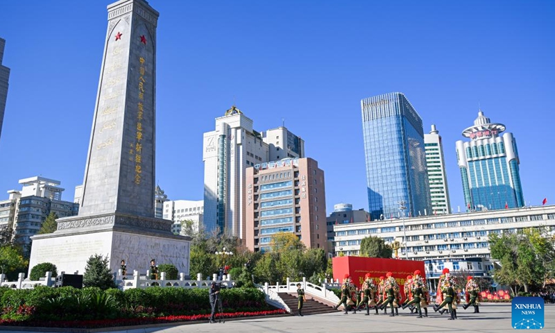 A mourning ritual is held at the People's Square in Urumqi, northwest China's Xinjiang Uygur Autonomous Region, Sept. 30, 2024. The event was held to mark China's 11th Martyrs' Day, a day ahead of its National Day.(Photo: Xinhua)