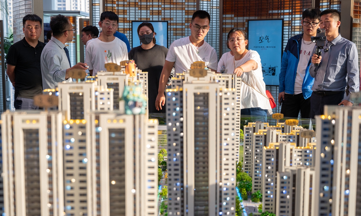 People view the sandbox model of a real estate project in Taiyuan, North China's Shanxi Province, on June 17, 2024. Photo: VCG