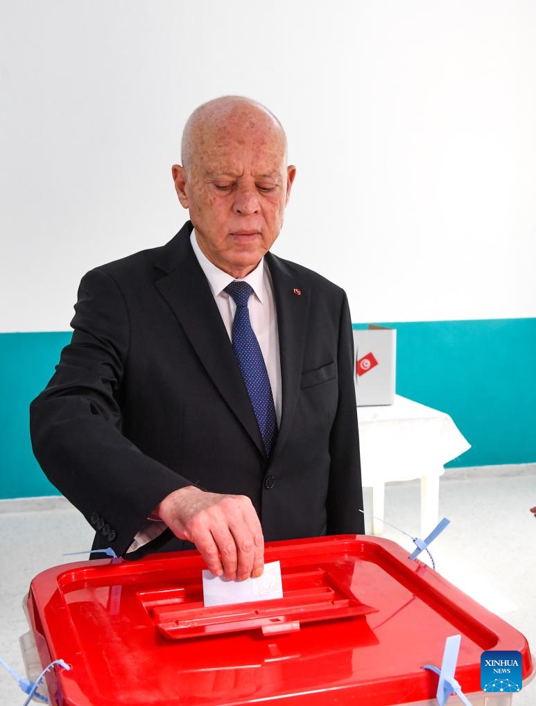 Tunisian President Kais Saied casts his vote at a polling center in Tunis, Tunisia on Oct. 6, 2024. The polling centers for the Tunisian presidential elections opened on Sunday in 24 provinces of Tunisia, Tunisia's Independent High Authority for Elections said.  (Photo: Xinhua)