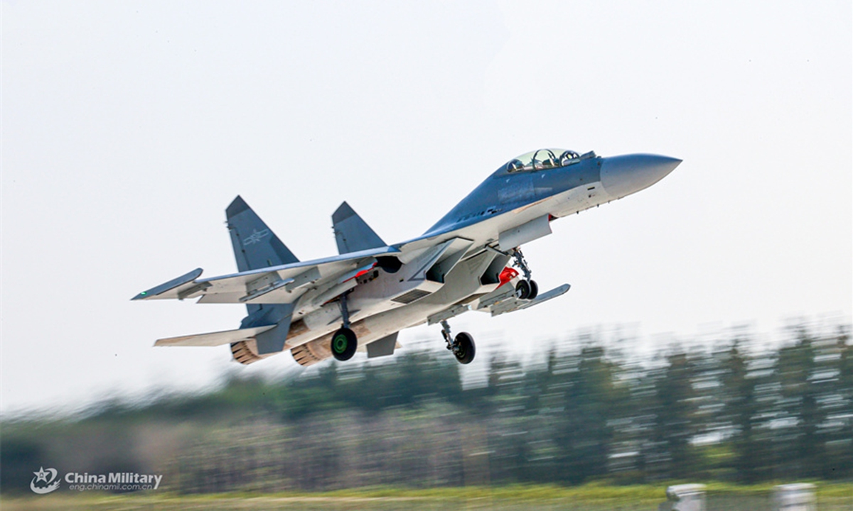 A fighter jet attached to an aviation brigade with the air force under the Chinese PLA Eastern Theater Command takes off for a long-distance flight training exercise on August 9, 2024. (Photo: eng.chinamil.com.cn)