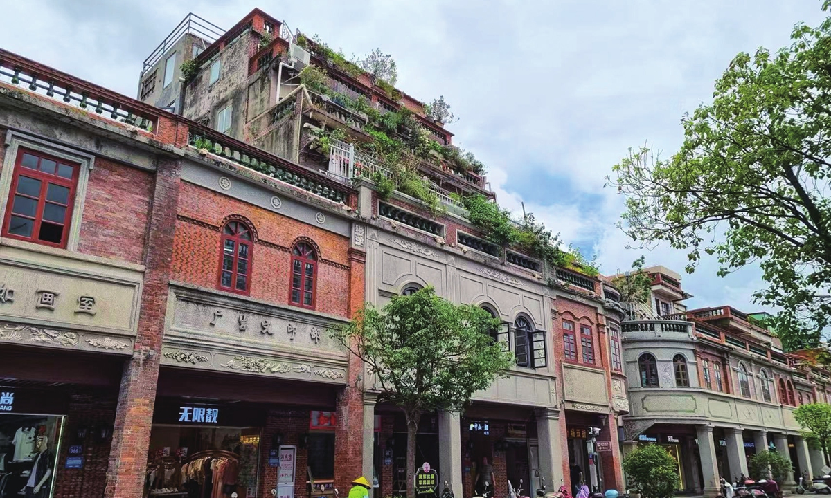 A general view of old buildings along Zhongshan Middle Road in Quanzhou, East China's Fujian Province Photo: Courtesy of Hilton Yip