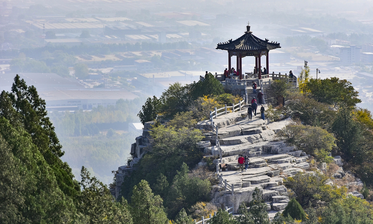 Chongyang Festival unites families in honoring elderly in China ...