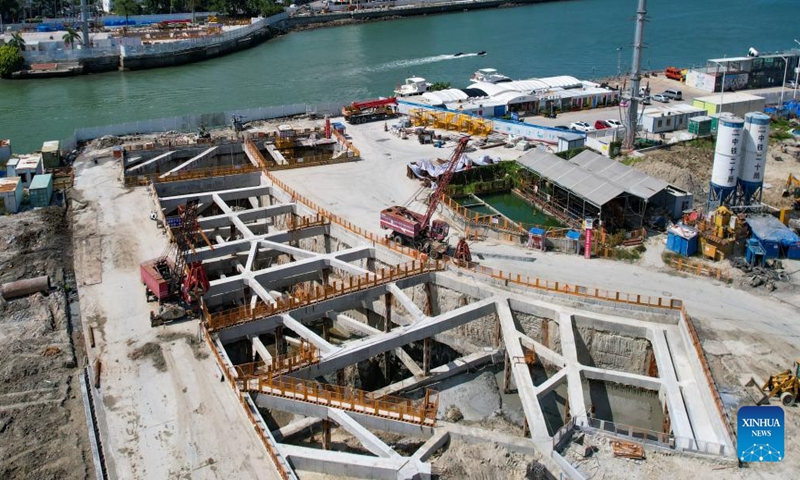 A drone photo shows the construction site of the Sanya River estuary passage project in Sanya, south China's Hainan Province, Oct. 12, 2024. The Sanya River estuary passage project undertaken by China Railway 20th Bureau Group is making steady progress. As the first underwater tunnel in Sanya, the project will further optimize the urban spatial layout and facilitate the development of the Hainan Free Trade Port. (Photo: Xinhua)