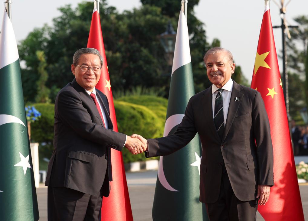 Chinese Premier Li Qiang holds talks with Pakistani Prime Minister Shehbaz Sharif at the Prime Minister's Office in Islamabad, Pakistan, Oct. 14, 2024.(Photo: Xinhua)