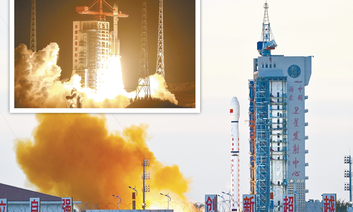 China launches the Gaofen-12 05 remote sensing satellite via a Long March-4C carrier rocket from the Jiuquan Satellite Launch Center at 7:45 am on October 16. (Inset) China successfully sends 18 communication satellites for the Qianfan network into their designated orbit via a Long March-6A rocket from the Taiyuan Satellite Launch Center on October 15 at 7:06 pm. Photos: VCG