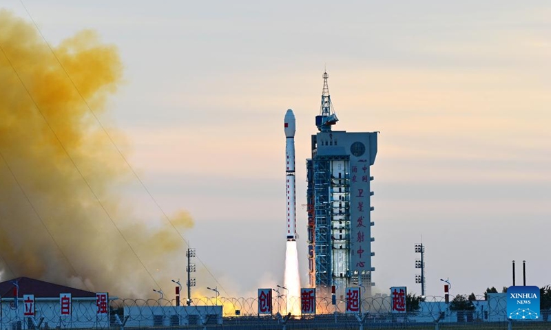 A Long March-4C carrier rocket carrying the Gaofen-12 05 satellite blasts off from the Jiuquan Satellite Launch Center in northwest China, Oct. 16, 2024. The satellite entered the planned orbit successfully. (Photo: Xinhua)