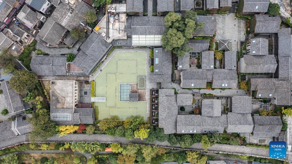 An aerial drone photo taken on Oct. 16, 2024 shows an autumn view of the Qingyan ancient town in Guiyang, capital of southwest China's Guizhou Province. (Photo:Xinhua)