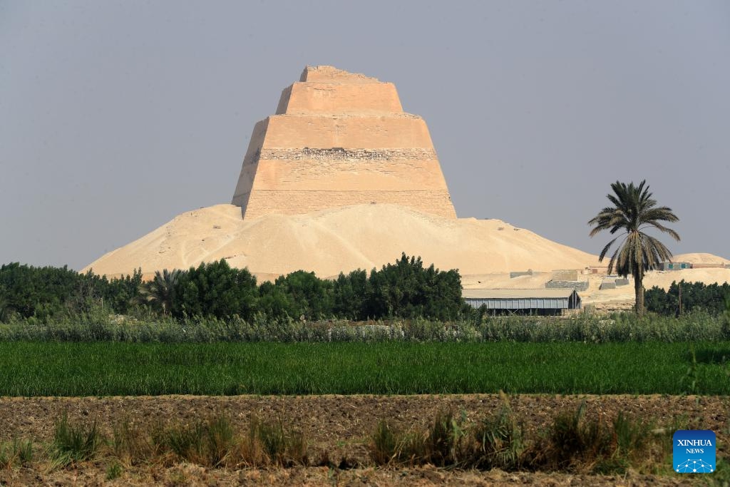 This photo taken on Oct. 16, 2024 shows a view of the Meidum Pyramid in Beni Suef Governorate, Egypt. Meidum Pyramid is thought to be built by Pharaoh Sneferu, the first pharaoh of the Fourth Dynasty of ancient Egypt. The pyramid has a history of around 4,600 years. (Photo:Xinhua)