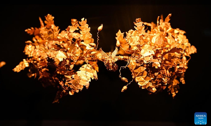 This photo taken on Oct. 17, 2024 shows a crown displayed at the Istanbul Archaeology Museum in Istanbul, Türkiye. The Istanbul Archaeological Museum in Türkiye was established in the 19th century and is one of the world's most famous museums. (Photo: Xinhua)