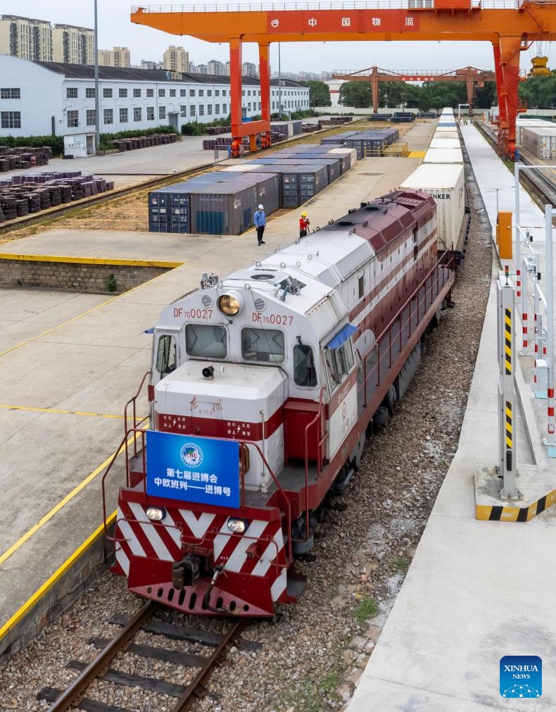 This year's first Jinbo China-Europe freight train arrives at the Minhang Station in Shanghai, east China, Oct. 20, 2024. (Photo: Xinhua)