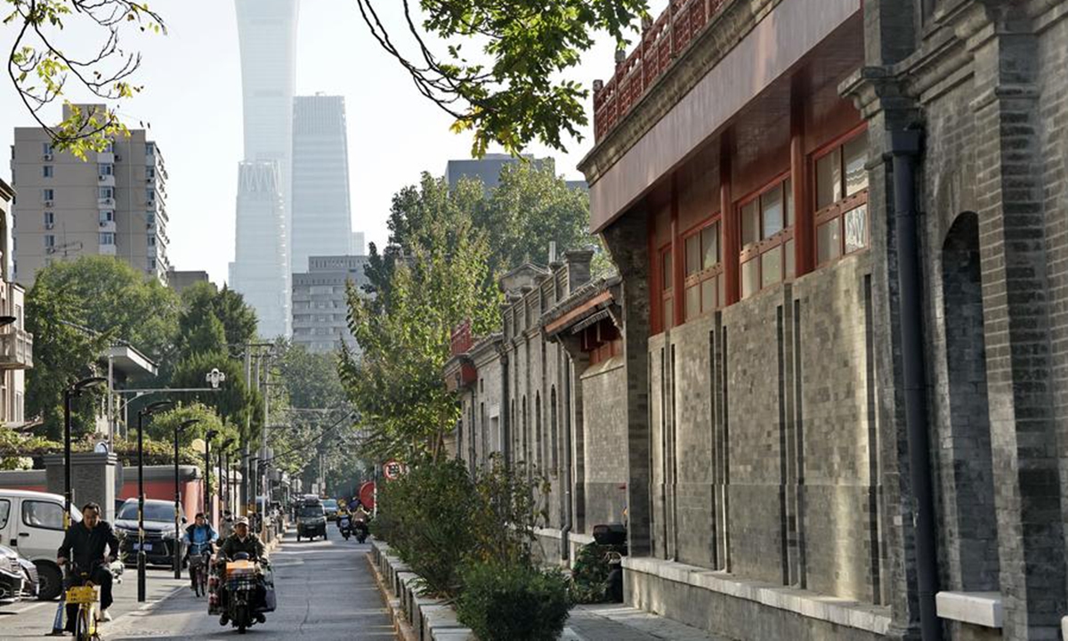 This photo shows a hutong after renewal in the Chaoyangmen South and North streets area in Beijing, capital of China, Oct. 15, 2024. (Photo: Xinhua)