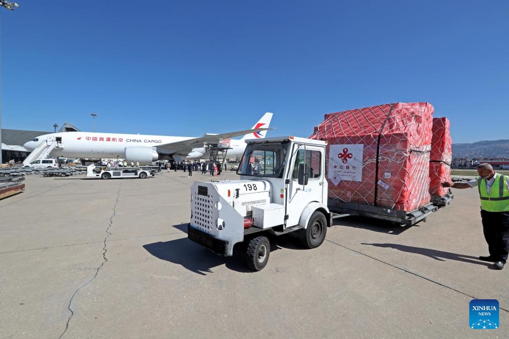 Staff members transfer emergency medical aid from China at the Rafik Hariri International Airport in Beirut, Lebanon, Oct. 21, 2024. China delivered a batch of emergency medical aid to Lebanon on Monday, as the latter grapples with casualties from ongoing cross-border conflicts with Israel. (Photo: Xinhua)