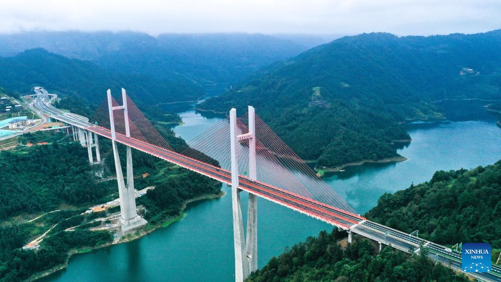 An aerial drone photo shows a section of an expressway linking Jianhe County and Liping County in southwest China's Guizhou Province, Oct. 20, 2024. With a total length of 74.754 kilometers, the expressway is expected to begin trial operations this year, cutting travel time between two counties to about one hour. (Photo: Xinhua)