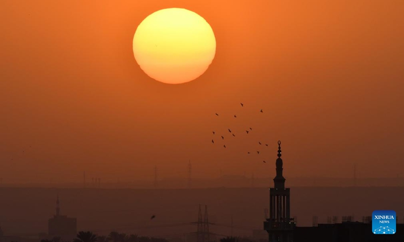 This photo taken on Oct. 22, 2024 shows a view at sunset in Cairo, Egypt. (Photo: Xinhua)