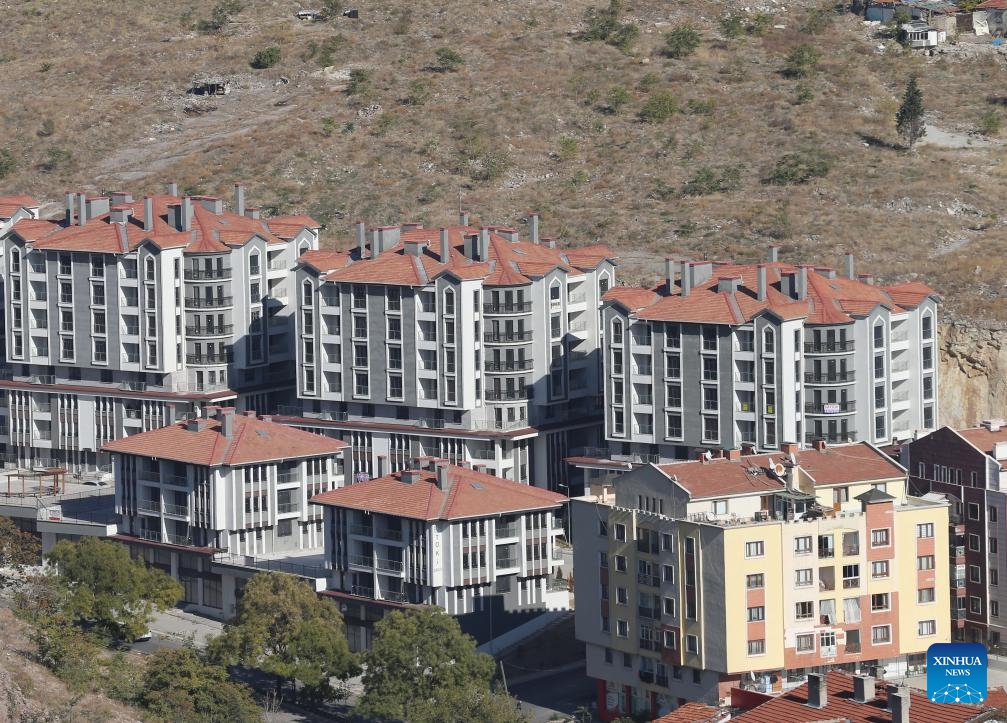 Photo taken on Oct. 28, 2024 shows residential buildings in Ankara, Türkiye. Falling prices and a rise in investment potential have sparked a resurgence in Türkiye's housing market amid an improvement in the country's economic indicators, industry insiders said. (Photo: Xinhua)