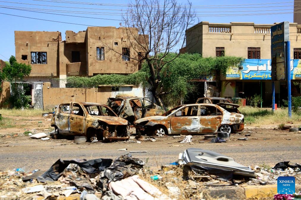 Photo taken on Oct. 28, 2024 shows items scattered on a street in Bahri city, north of Khartoum, Sudan. The International Organization for Migration (IOM) said on Tuesday that more than 14 million people had fled their homes since the beginning of the ongoing conflict in Sudan. (Photo: Xinhua)