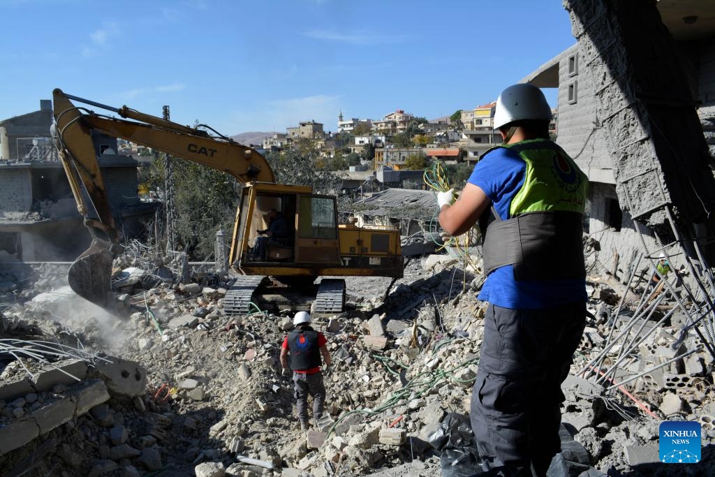 People check the damage caused by Israeli airstrikes in Baalbek, Lebanon, Oct. 29, 2024. At least 60 people, including two children, were killed and 58 others injured following Israeli air raids on the eastern Bekaa Valley, Lebanon's Health Ministry said Monday. (Photo: Xinhua)