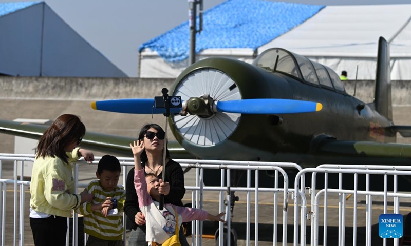 People visit the Nanchang Air Show in Nanchang, east China's Jiangxi Province, Nov. 2, 2024. The 2024 China Aviation Industry Conference and Nanchang Air Show kicked off here on Saturday. (Photo: Xinhua)