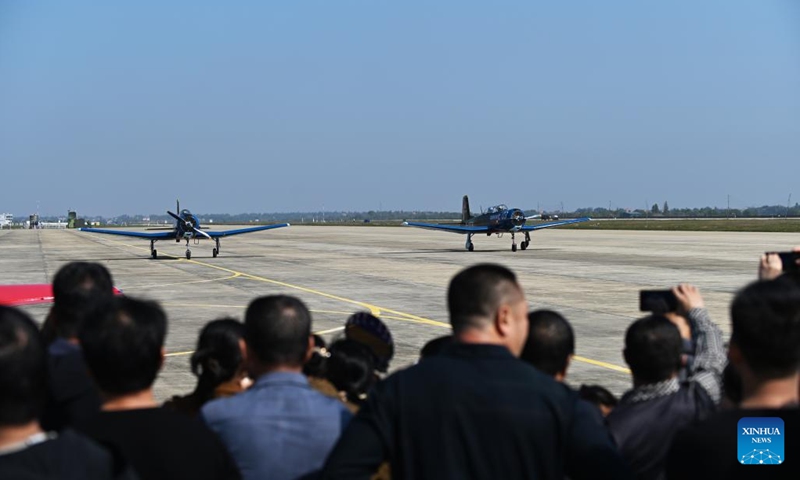 The Red Star aerobatic team prepares for a performance during the Nanchang Air Show in Nanchang, east China's Jiangxi Province, Nov. 2, 2024. The 2024 China Aviation Industry Conference and Nanchang Air Show kicked off here on Saturday. (Photo: Xinhua)