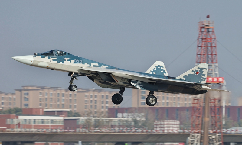 A Russian Su-57 stealth fighter jet lands in Taiyuan, North China's Shanxi Province on November 3, 2024, marking its first China visit. The aircraft is expected to join the upcoming Airshow China 2024 from November 12 to 17 in Zhuhai, South China's Guangdong Province. Photo: Screenshot from China Central Television