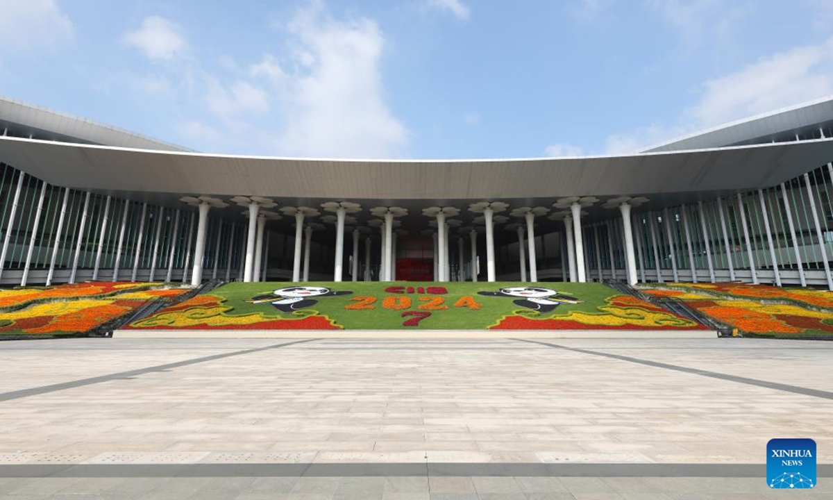 This photo taken on Nov. 2, 2024 shows the south square of the National Exhibition and Convention Center (Shanghai), the main venue for the 7th China International Import Expo (CIIE), in east China's Shanghai. Preparations for the 7th CIIE, which is scheduled to take place in Shanghai from Nov. 5 to 10, have entered the final stage. (Photo:Xinhua)