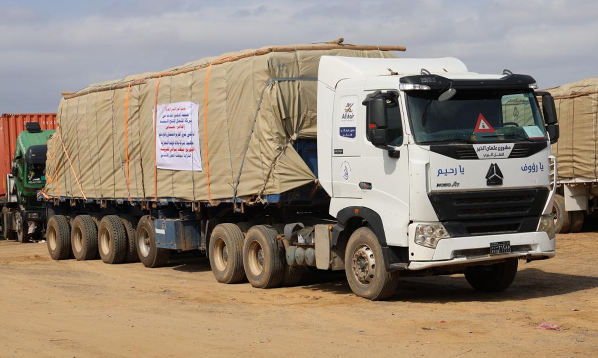 A truck, part of a humanitarian aid convoy, is seen in Port Sudan, Red Sea State, eastern Sudan, on Nov. 6, 2024. The Sudanese government on Wednesday sent a humanitarian aid convoy to three states that host thousands of people displaced from the eastern Gezira region in central Sudan due to the attacks by the paramilitary Rapid Support Forces (RSF).  (Photo: Xinhua)