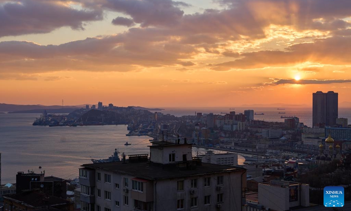 This photo taken on Nov. 6, 2024 shows a sunset view of Vladivostok, Russia.    (Photo: Xinhua)