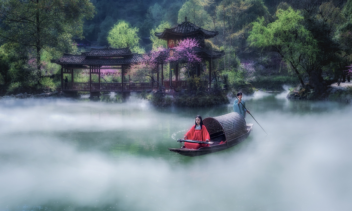 The <em>Peach Blossom Spring</em> scenic area in Tujia-Miao Autonomous County of Youyang in Chongqing  Photos: Courtesy of the culture and tourism development committee in Tujia-Miao Autonomous County of Youyang