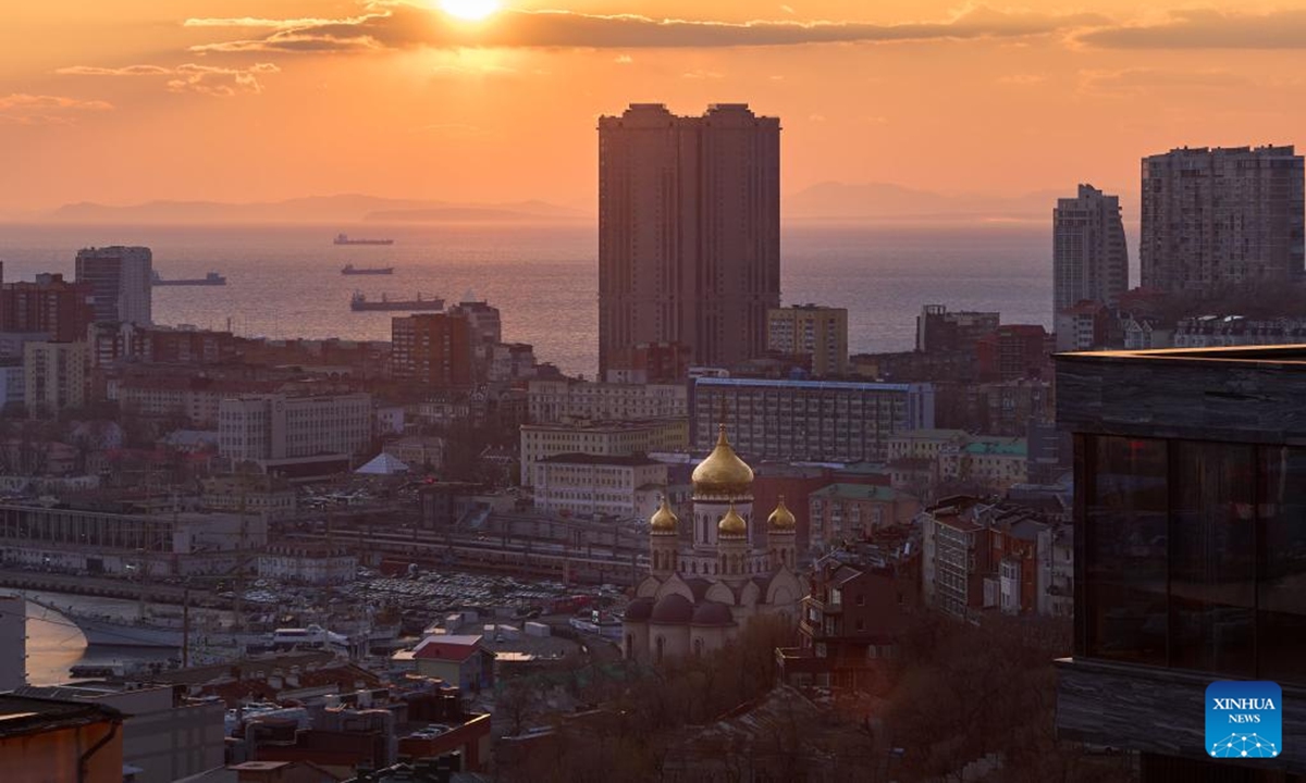 This photo taken on Nov. 6, 2024 shows a sunset view of Vladivostok, Russia.    (Photo: Xinhua)