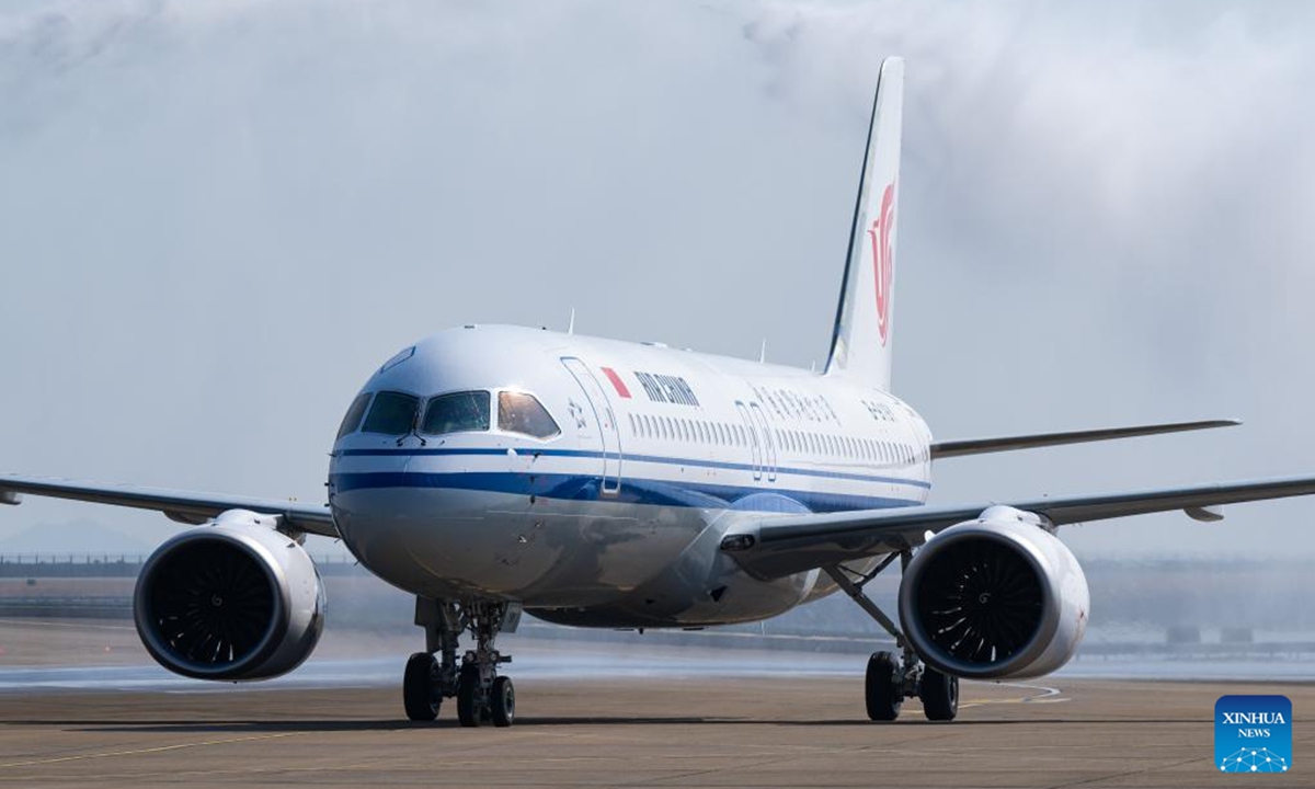 A C919 aircraft arrives at Macao International Airport in Macao, south China, Nov. 7, 2024. Air China's B-919Y aircraft completed a flight to the Macao Special Administrative Region (SAR) on Thursday, marking the first visit of China's homegrown C919 jetliner to Macao, as well as the inaugural flight since the delivery of the B-919Y aircraft. (Photo: Xinhua)