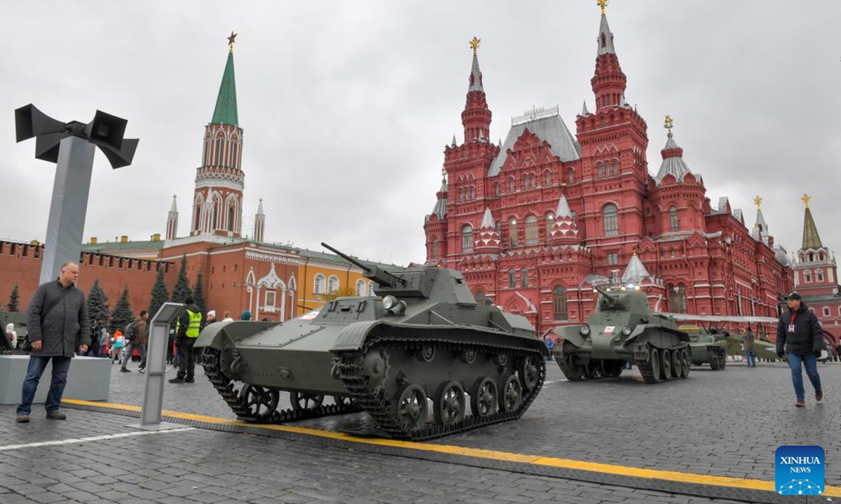 People visit an outdoor exhibition commemorating the military parade in 1941 at Red Square in Moscow, Russia, Nov. 7, 2024.  (Photo: Xinhua)