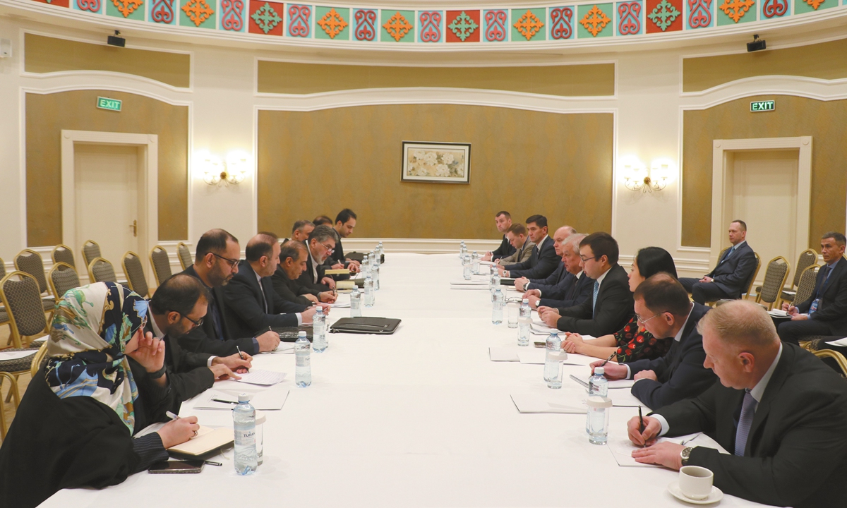 Director General of the Syria Department at the Turkish Foreign Ministry Mustafa Yurdakul and United Nations Special Envoy for Syria, Geir O. Pedersen hold a meeting in Astana, Kazakhstan on November 11, 2024. Photo: VCG