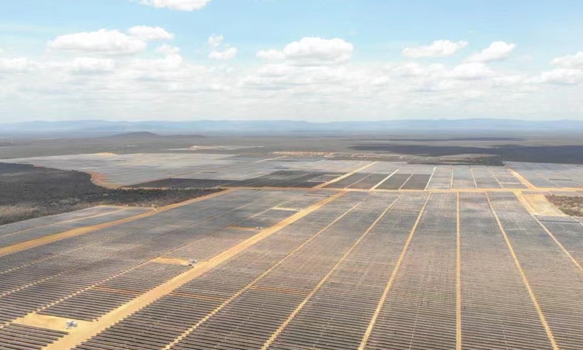 A view of the Sol do Sert?o Renewable Energy Project in Oliveira dos Brejinhos, Brazil, one of the largest solar PV plants in Brazil, with high-tech modules supplied by Chinese firm LONGi Photo: Curtsey of LONGi