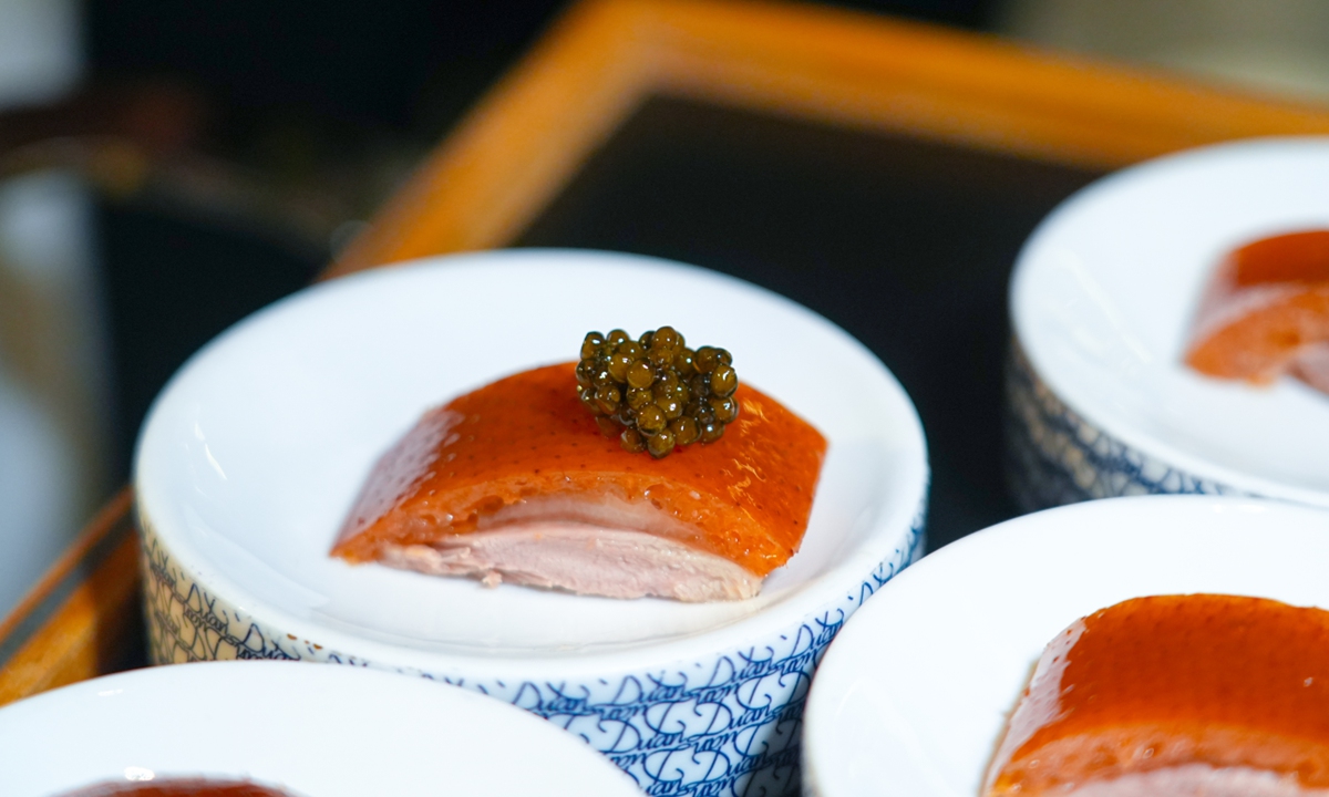 A neo-Chinese dish made from duck and caviar Photo: VCG