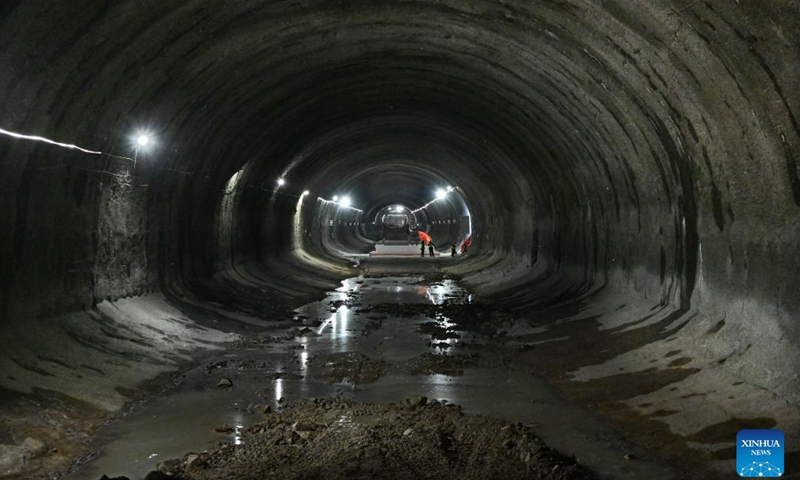 This photo shows a construction site of the new Jiaozhou Bay tunnel in Qingdao, east China's Shandong Province, Nov. 24, 2024. (Xinhua/Li Ziheng)