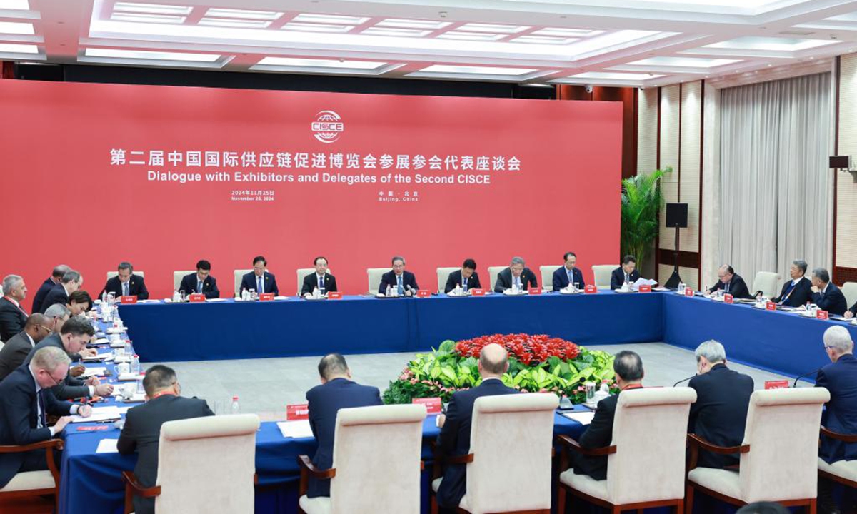 Chinese Premier Li Qiang attends a symposium with representatives of enterprises and organizations participating in the second China International Supply Chain Expo (CISCE), in Beijing, capital of China, Nov. 25, 2024. (Photo: Xinhua)