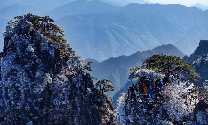 An aerial drone photo shows tourists visiting the Huangshan Mountain in east China's Anhui Province, Nov. 26, 2024. (Photo: Xinhua)