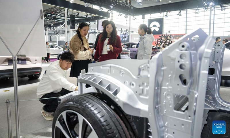 People visit the 20th China (Changsha) International Automobile Exposition in Changsha, central China's Hunan Province, Dec. 4, 2024. The 6-day exposition, with an exhibition area of 120,000 square meters, kicked off on Wednesday at the Changsha International Convention and Exhibition Center, showcasing more than 1,000 vehicles from over 80 automobile brands. Photo: Xinhua