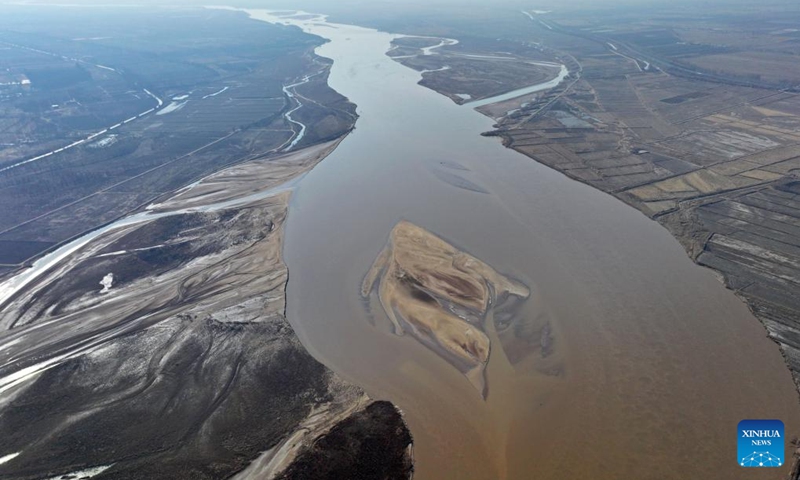 An aerial drone photo taken on Dec. 4, 2024 shows a view of the Yellow River in Shizuishan, northwest China's Ningxia Hui Autonomous Region. Photo: Xinhua