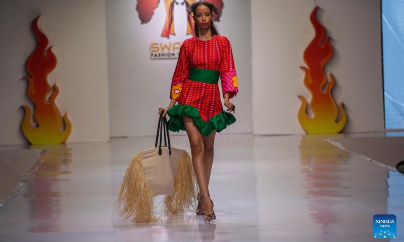 A model presents a creation during the 17th Swahili Fashion Week in Dar es Salaam, Tanzania, Dec. 6, 2024. Swahili Fashion Week, the annual fashion event in Africa, kicked off in Tanzania's port city of Dar es Salaam on Friday night. Photo: Xinhua