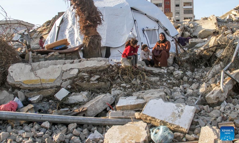 Displaced Palestinian children are seen in a shelter in Gaza City on Dec. 9, 2024. (Photo:Xinhua)