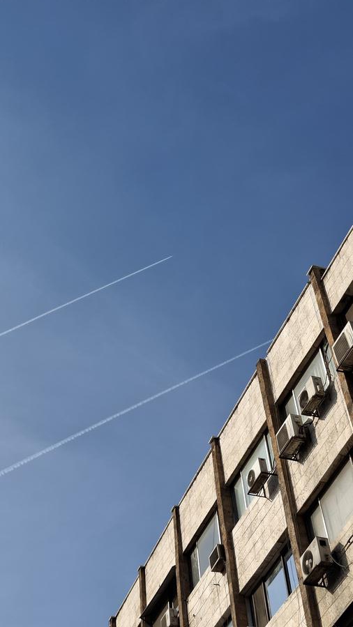 Photo taken on Dec. 9, 2024 in Damascus, capital of Syria, shows two Israeli jets flying over. (Photo: Xinhua)